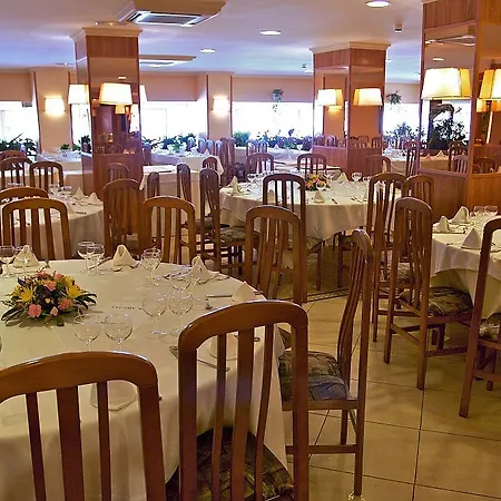 Aromar Hotel